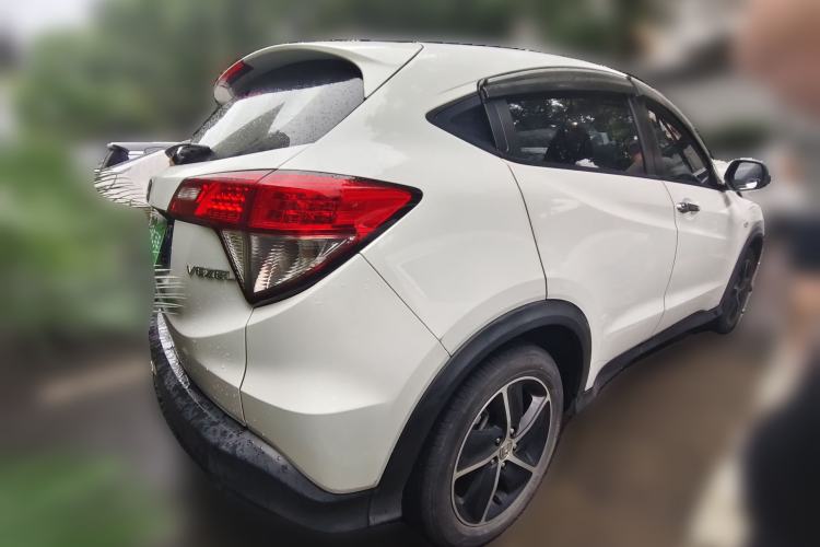Used Honda Vezel 2020 1.5L CVT Pioneer Edition Rear Right 45 Deg