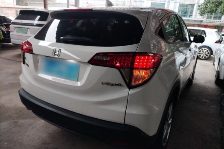 Used Honda Vezel 2020 1.5L CVT Elite Edition Rear Right 45 Deg