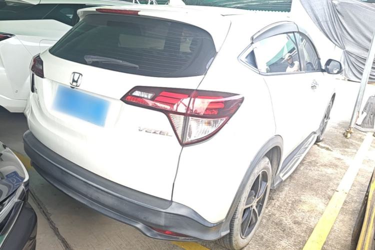 Used Honda Vezel 2020 1.5L CVT Luxury Edition Rear Right 45 Deg