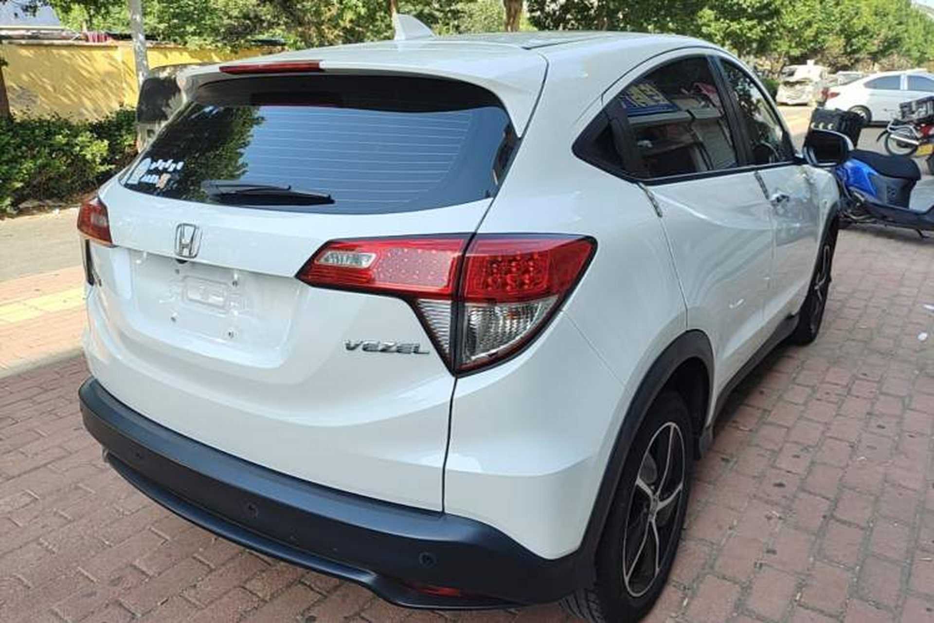 Used Honda Vezel 2020 1.5L CVT Pioneer Edition Rear Right 45 Deg