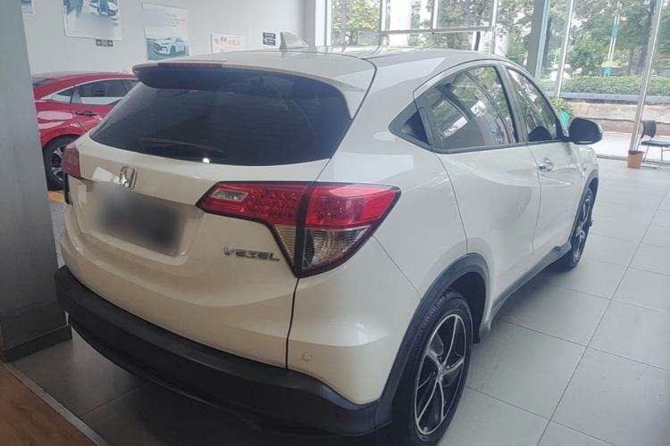 Used Honda Vezel 2020 1.5L CVT Pioneer Edition Rear Right 45 Deg