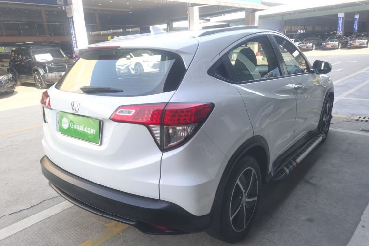 Used Honda Vezel 2020 1.5L CVT Pioneer Edition Rear Right 45 Deg