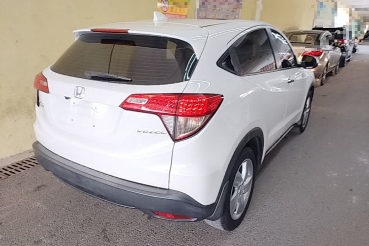 Used Honda Vezel 2020 1.5L CVT Elite Edition Rear Right 45 Deg