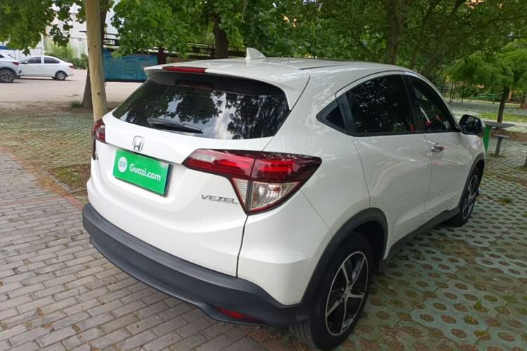 Used Honda Vezel 2020 1.5L CVT Luxury Edition Rear Right 45 Deg