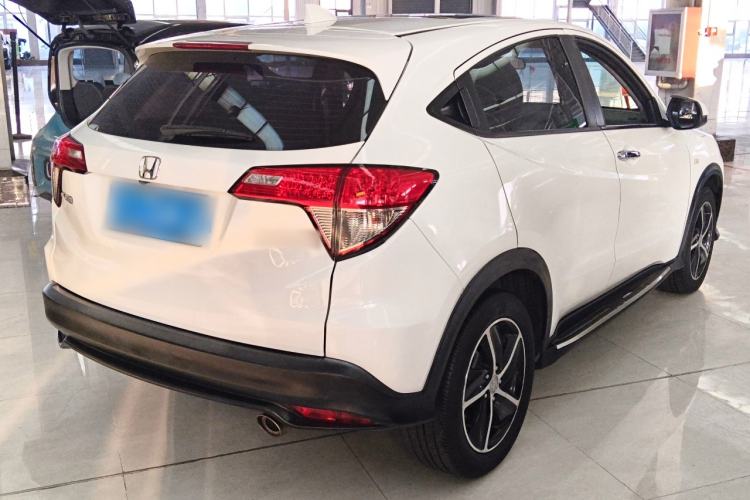 Used Honda Vezel 2020 1.5L CVT Pioneer Edition Rear Right 45 Deg