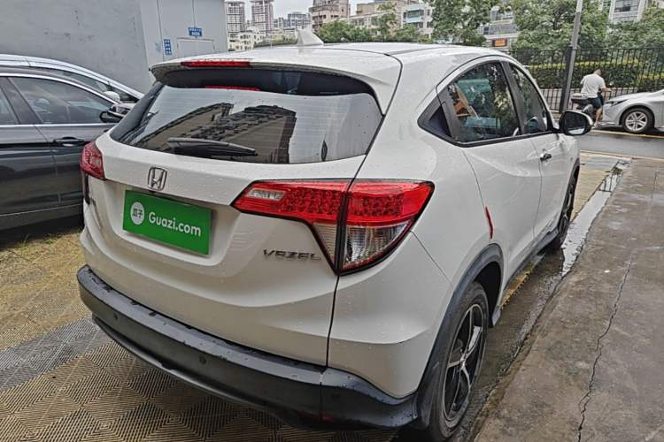 Used Honda Vezel 2020 1.5L CVT Pioneer Edition Rear Right 45 Deg