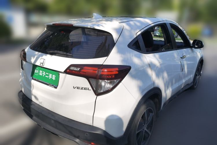 Used Honda Vezel 2020 1.5L CVT Luxury Edition Rear Right 45 Deg