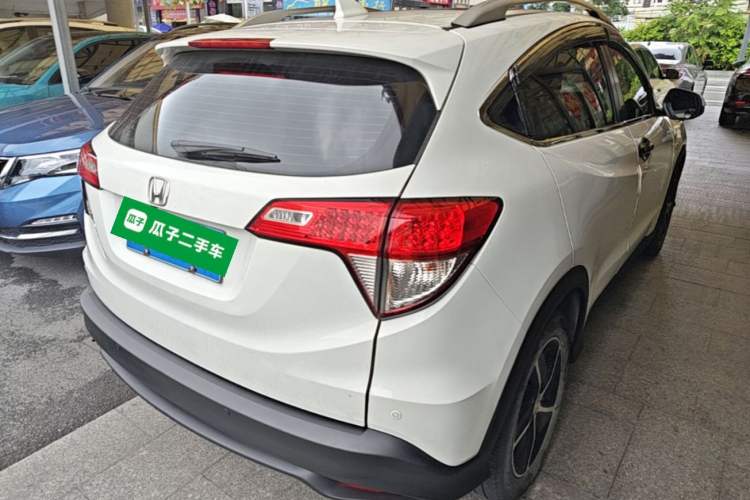 Used Honda Vezel 2020 1.5L CVT Pioneer Edition Rear Right 45 Deg