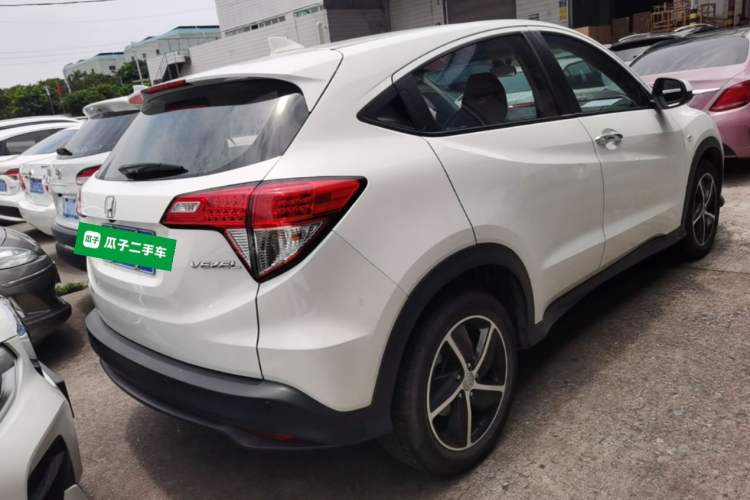 Used Honda Vezel 2020 1.5L CVT Pioneer Edition Rear Right 45 Deg