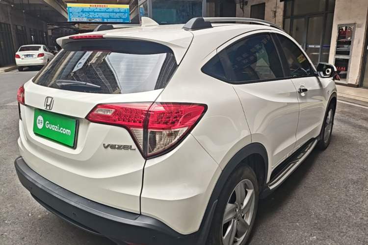 Used Honda Vezel 2020 1.5L CVT Elite Edition Rear Right 45 Deg