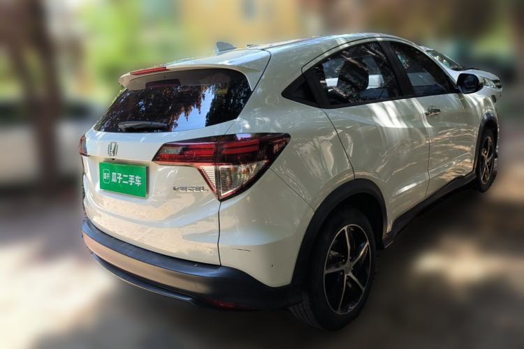 Used Honda Vezel 2020 1.5L CVT Luxury Edition Rear Right 45 Deg