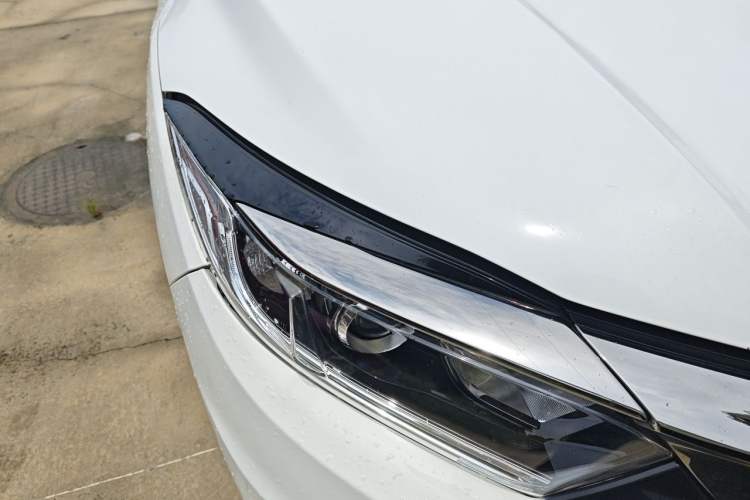 Used Honda Vezel 2020 1.5L CVT Elite Edition Right Front Headlight