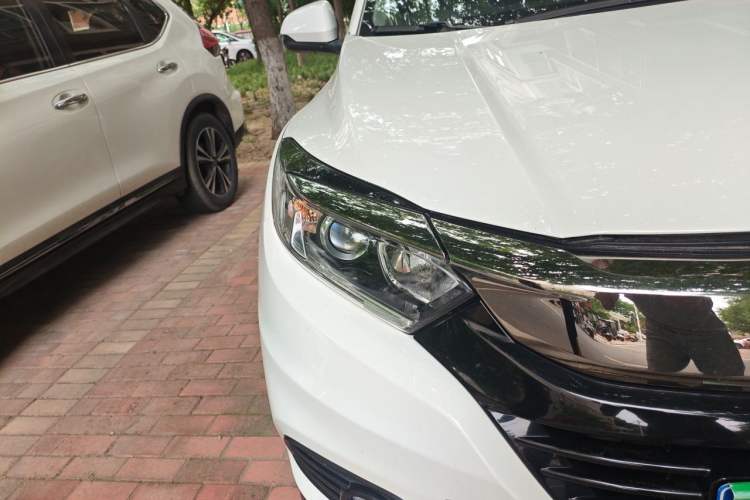 Used Honda Vezel 2020 1.5L CVT Elite Edition Right Front Headlight