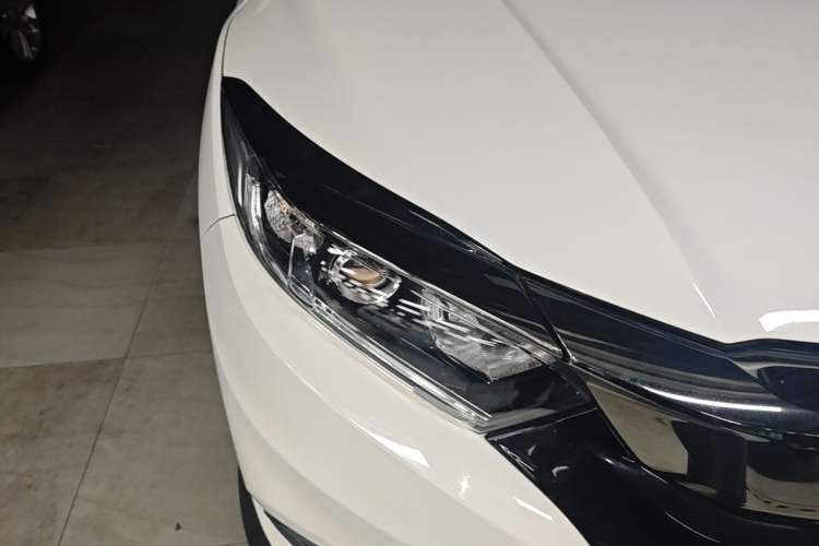 Used Honda Vezel 2020 1.5L CVT Pioneer Edition Right Front Headlight