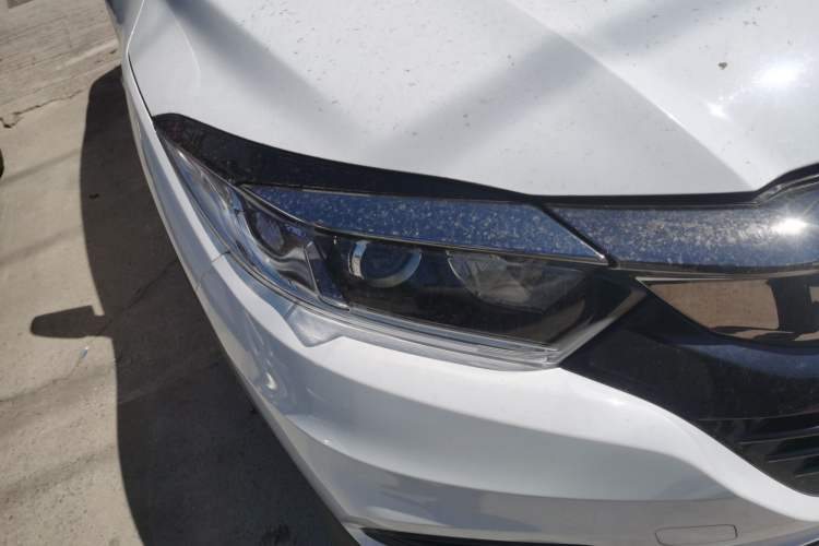Used Honda Vezel 2020 1.5L CVT Pioneer Edition Right Front Headlight