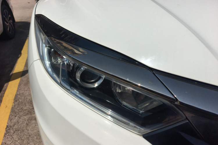 Used Honda Vezel 2020 1.5L CVT Pioneer Edition Right Front Headlight