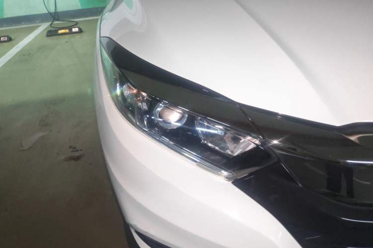 Used Honda Vezel 2020 1.5L CVT Pioneer Edition Right Front Headlight