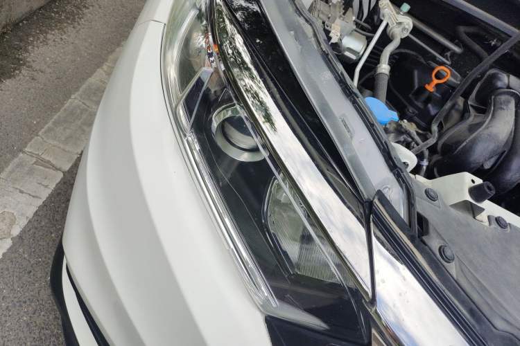 Used Honda Vezel 2020 1.5L CVT Pioneer Edition Right Front Headlight