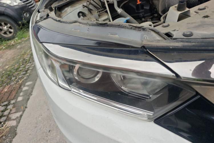 Used Honda Vezel 2020 1.5L CVT Pioneer Edition Right Front Headlight