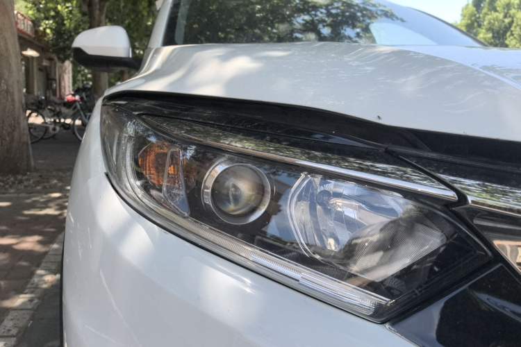Used Honda Vezel 2020 1.5L CVT Pioneer Edition Right Front Headlight