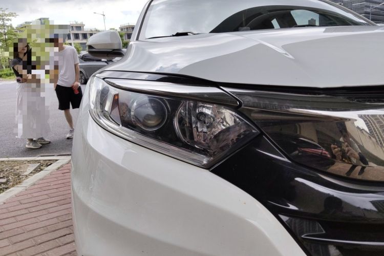 Used Honda Vezel 2020 1.5L CVT Pioneer Edition Right Front Headlight