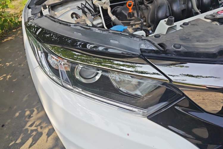 Used Honda Vezel 2020 1.5L CVT Pioneer Edition Right Front Headlight