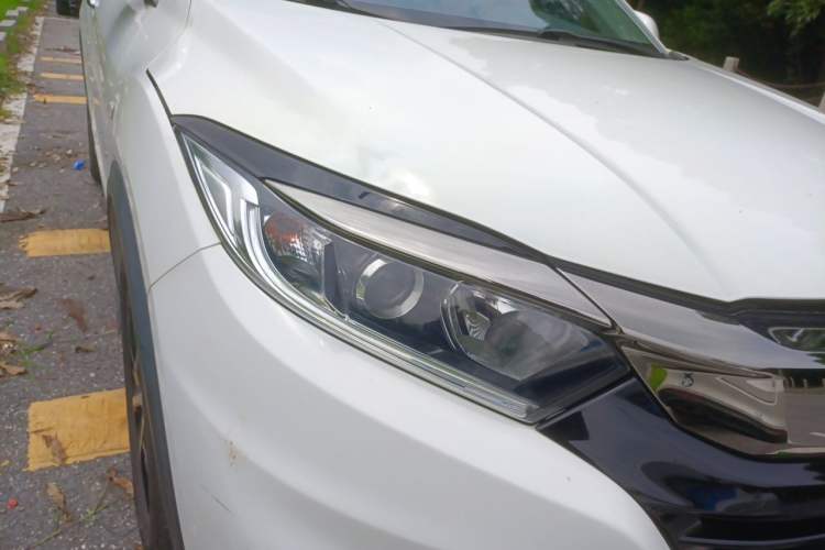 Used Honda Vezel 2020 1.5L CVT Luxury Edition Right Front Headlight