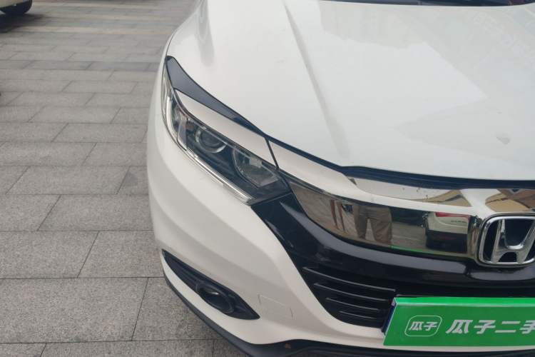Used Honda Vezel 2020 1.5L CVT Elite Edition Right Front Headlight