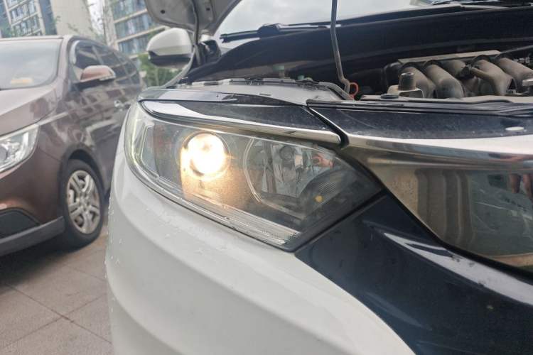 Used Honda Vezel 2020 1.5L CVT Pioneer Edition Right Front Headlight