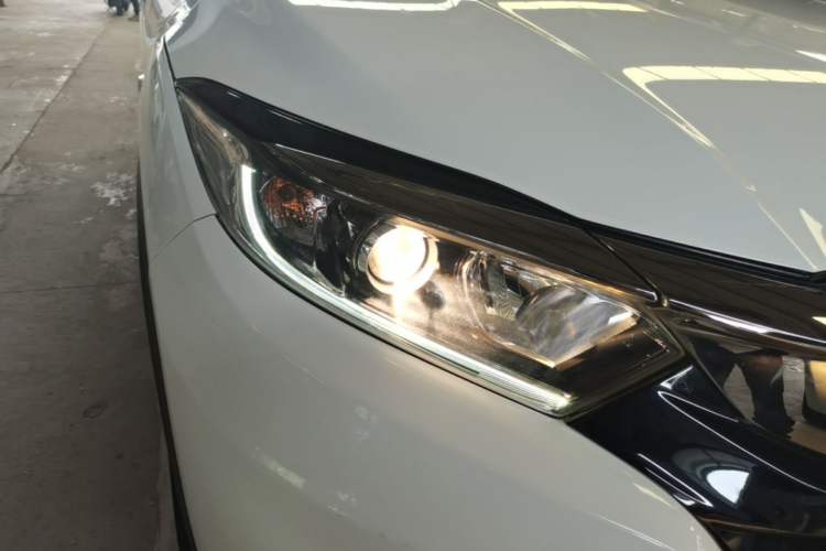 Used Honda Vezel 2020 1.5L CVT Pioneer Edition Right Front Headlight