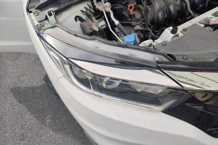 Used Honda Vezel 2020 1.5L CVT Pioneer Edition Right Front Headlight