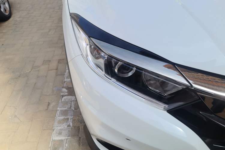 Used Honda Vezel 2020 1.5L CVT Pioneer Edition Right Front Headlight