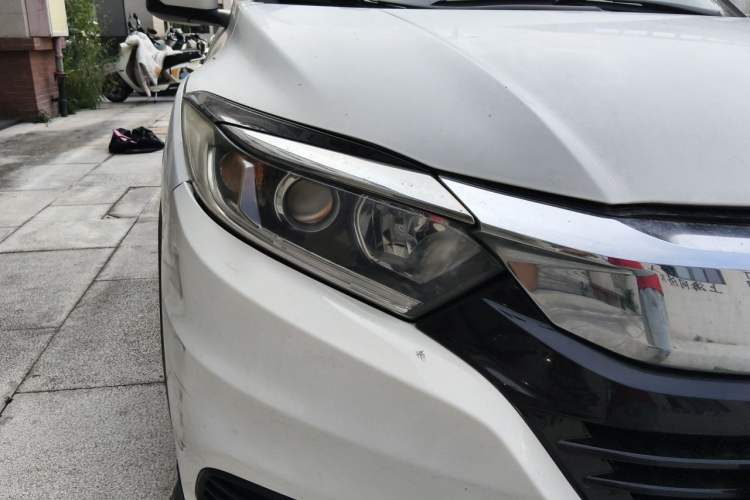 Used Honda Vezel 2020 1.5L CVT Pioneer Edition Right Front Headlight