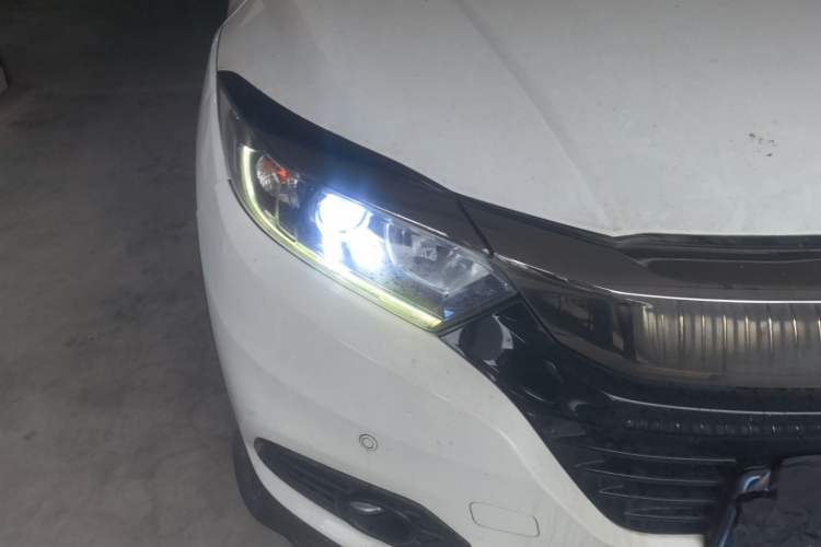 Used Honda Vezel 2020 1.5L CVT Pioneer Edition Right Front Headlight