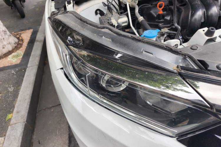 Used Honda Vezel 2020 1.5L CVT Elite Edition Right Front Headlight