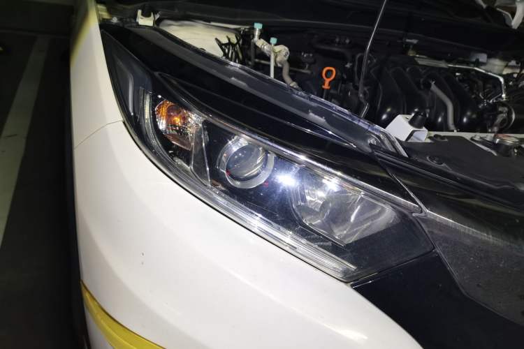 Used Honda Vezel 2020 1.5L CVT Pioneer Edition Right Front Headlight