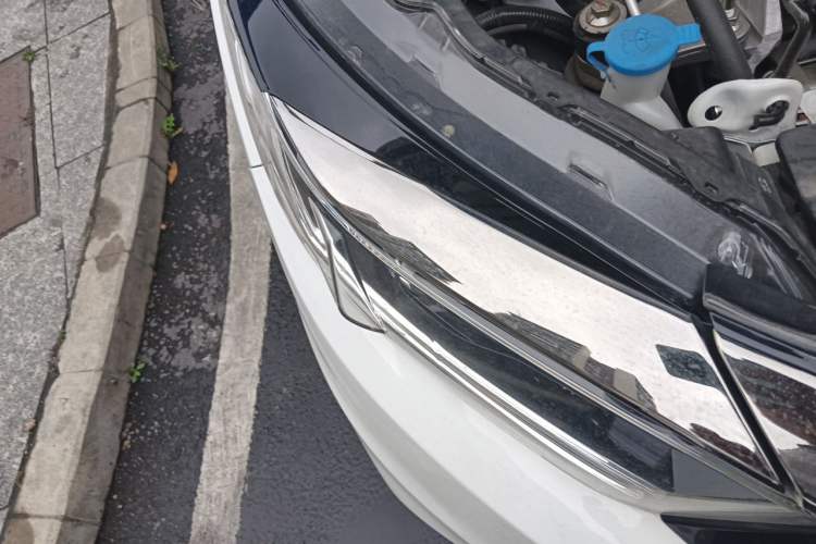 Used Honda Vezel 2020 1.5L CVT Pioneer Edition Right Front Headlight