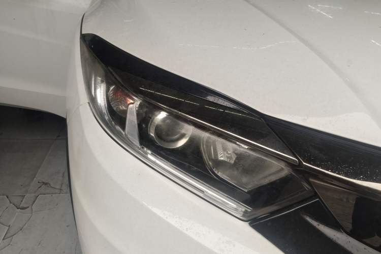Used Honda Vezel 2020 1.5L CVT Pioneer Edition Right Front Headlight