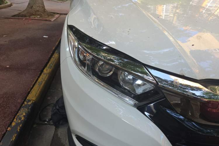 Used Honda Vezel 2020 1.5L CVT Pioneer Edition Right Front Headlight