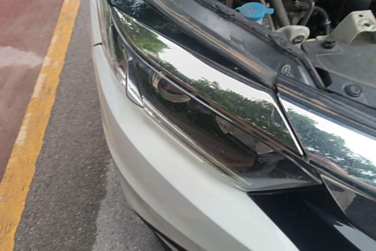 Used Honda Vezel 2020 1.5L CVT Pioneer Edition Right Front Headlight