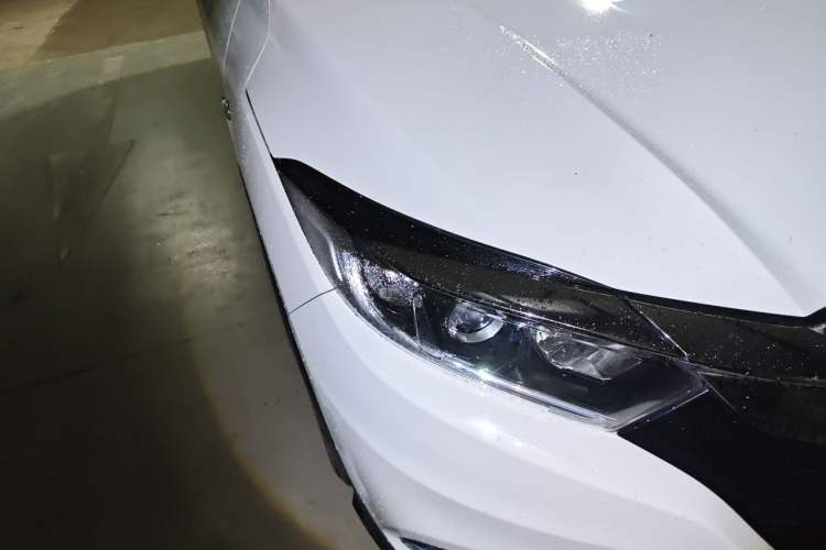 Used Honda Vezel 2020 1.5L CVT Elite Edition Right Front Headlight
