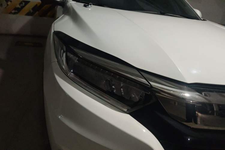 Used Honda Vezel 2020 1.5L CVT Luxury Edition Right Front Headlight