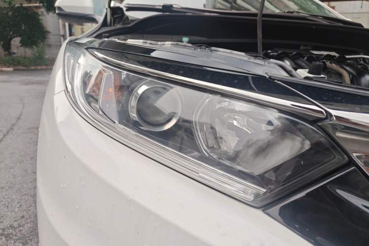 Used Honda Vezel 2020 1.5L CVT Pioneer Edition Right Front Headlight