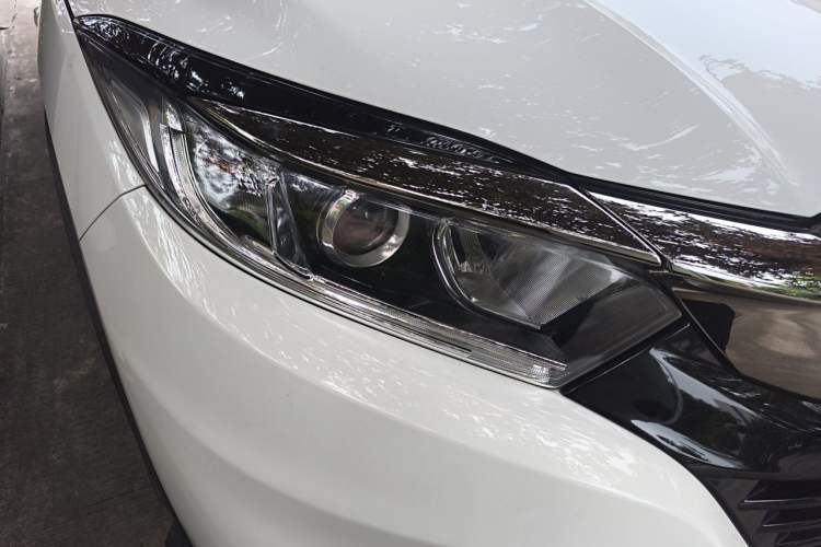 Used Honda Vezel 2020 1.5L CVT Pioneer Edition Right Front Headlight