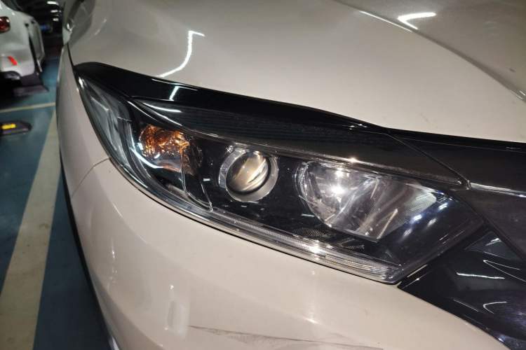 Used Honda Vezel 2020 1.5L CVT Pioneer Edition Right Front Headlight