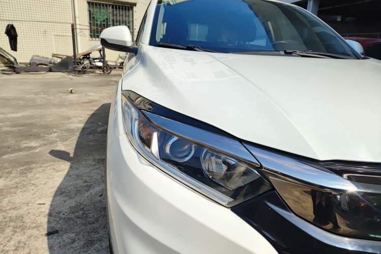 Used Honda Vezel 2020 1.5L CVT Pioneer Edition Right Front Headlight