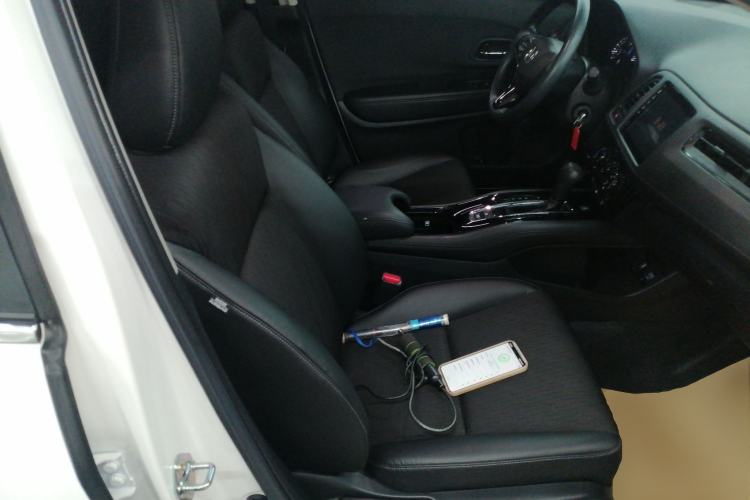Used Honda Vezel 2020 1.5L CVT Pioneer Edition Right Front Seat