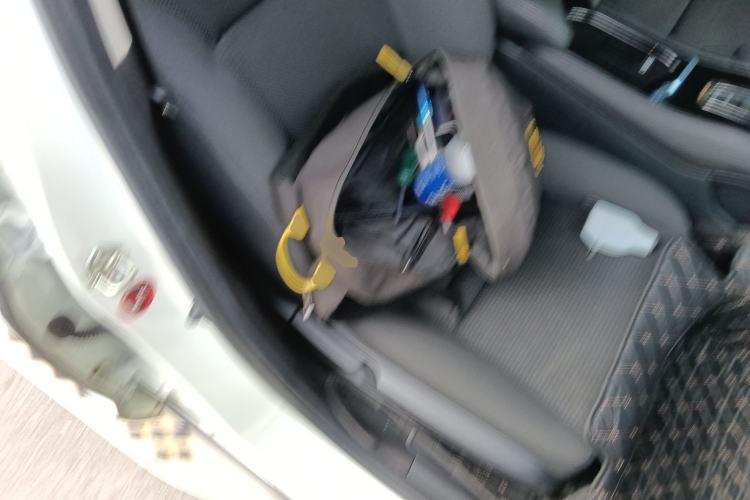 Used Honda Vezel 2020 1.5L CVT Elite Edition Right Front Seat
