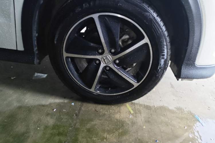 Used Honda Vezel 2020 1.5L CVT Pioneer Edition Right Front Wheel Hub
