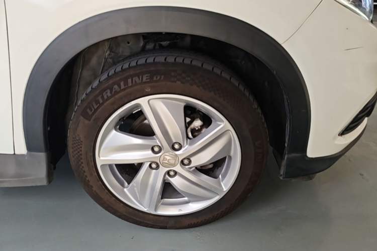 Used Honda Vezel 2020 1.5L CVT Elite Edition Right Front Wheel Hub